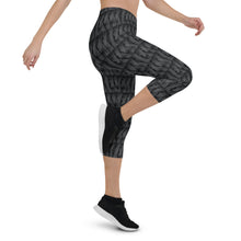 Load image into Gallery viewer, Fully Laced Capri Leggings
